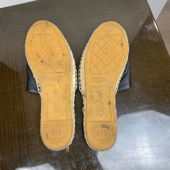 Chanel CC Logo Leather Cap Toe Espadrilles Mules Women's 40 - Picture 7 of 11